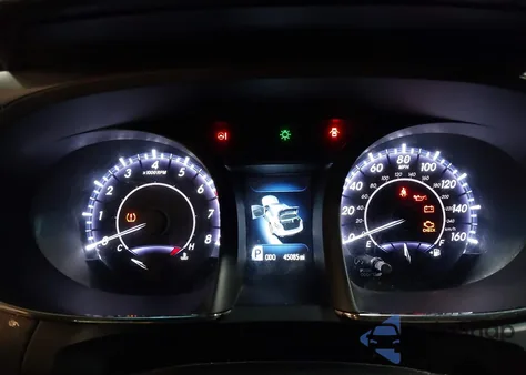 2016 Toyota Avalon Xle Plus z USA, uszkodzony, nr VIN 4T1BK1EB7GU217160